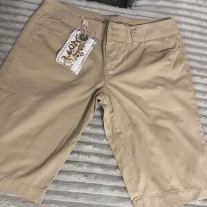 Unisex Khaki Casual Chino Shorts - Tan